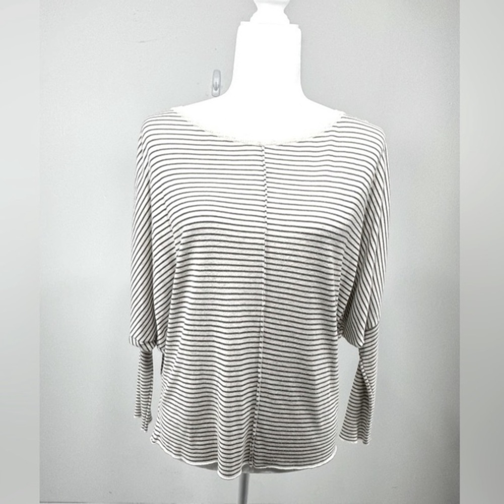 Beulah dolman sleeve oversized stripe lightweight sweater size S/M